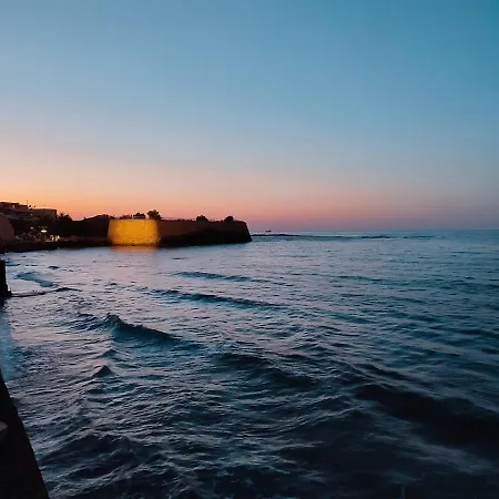 Sea And Koum Kapi Hanya
